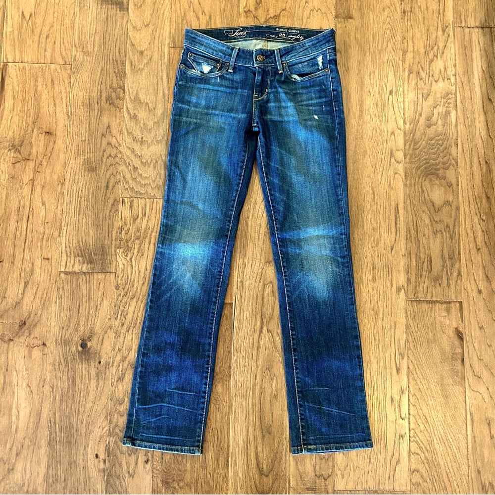 Levi’s Slight Curve Straight Leg Jeans